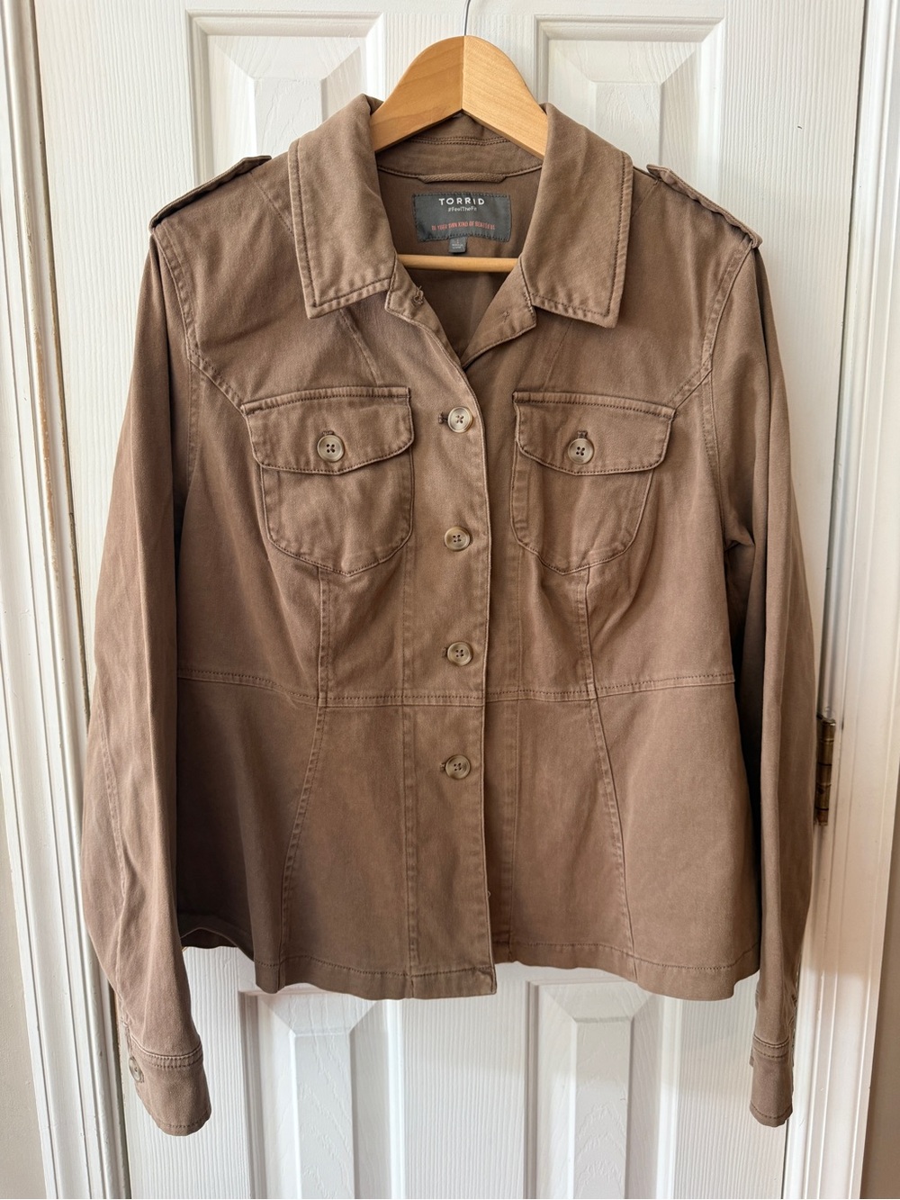 Torrid Brown Taupe Utility Jacket Size 1/1X Structured Waist Button 2 Pocket